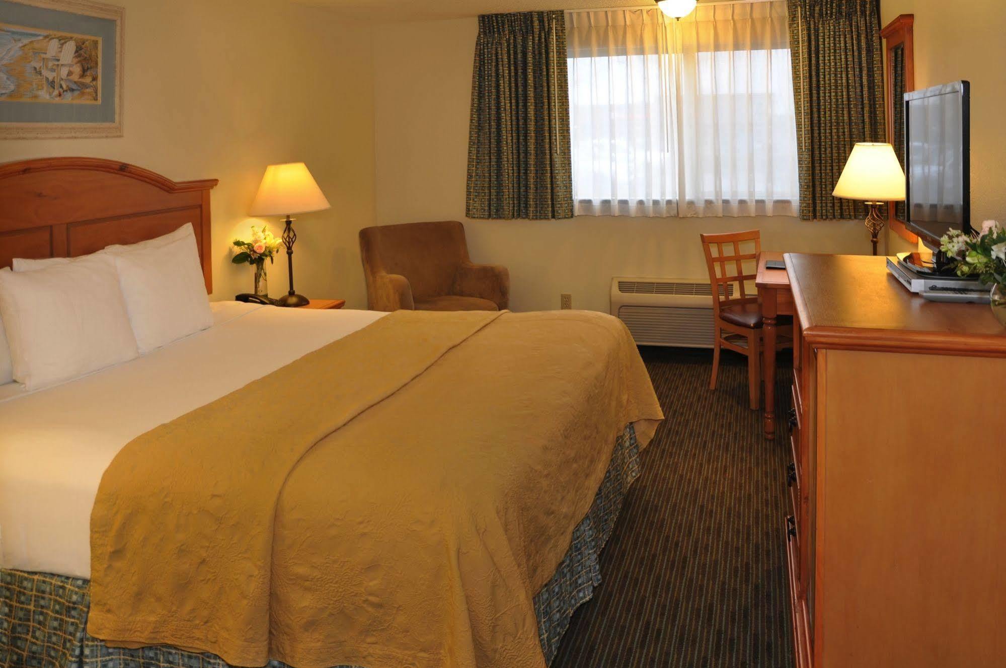 Quality Inn & Suites Silverdale Bangor-Keyport Dış mekan fotoğraf